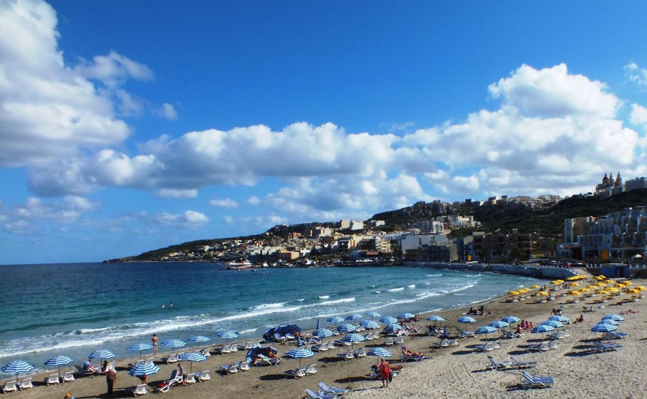 No8 @ Seabreeze Court Leilighet Mellieħa Eksteriør bilde